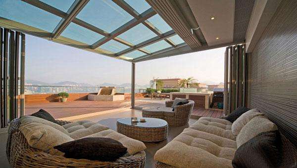 �ǿ����������